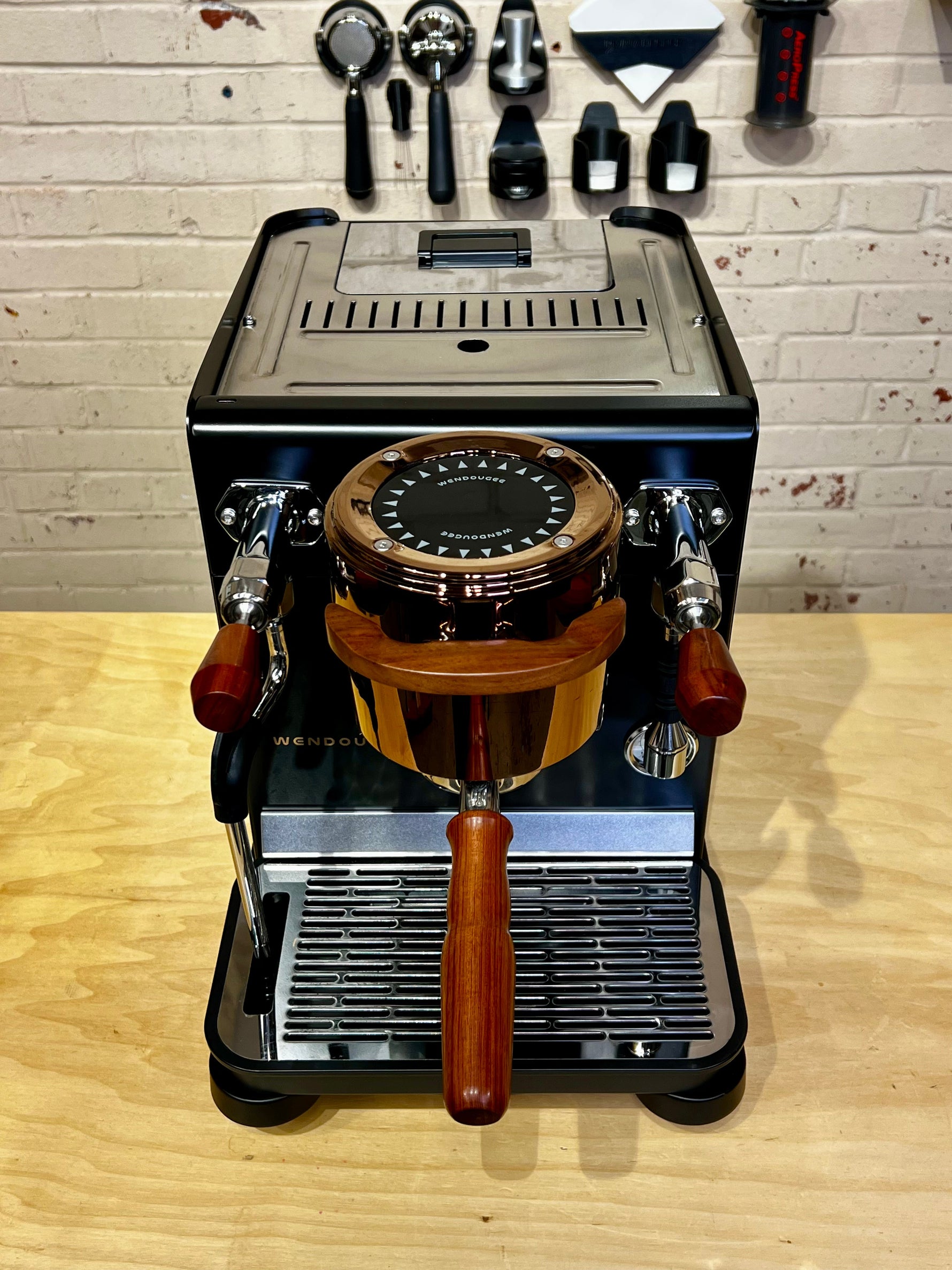 Wendougee Data S Pro Smart Espresso Machine / Wendougee Data S Pro Precision Espresso Brewer / Wendougee Data S Pro Barista Coffee Machine / Wendougee Data S Pro Elite Espresso System / Wendougee Data S Pro Digital Espresso Machine / Wendougee Data S Pro Advanced Brew Control Machine / Wendougee Data S Pro Café Quality Espresso Maker / Wendougee Data S Pro FreshShot Espresso Machine / Wendougee Data S Pro Professional Espresso System / Wendougee Data S Pro Smart Barista Espresso Machine
