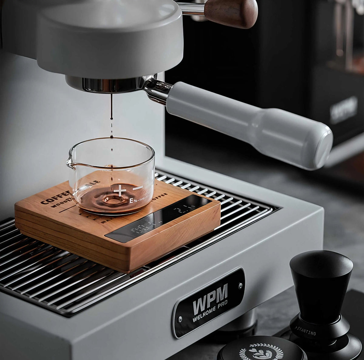High Precision Wooden Coffee Scale with Touch Sensor Lastaforest