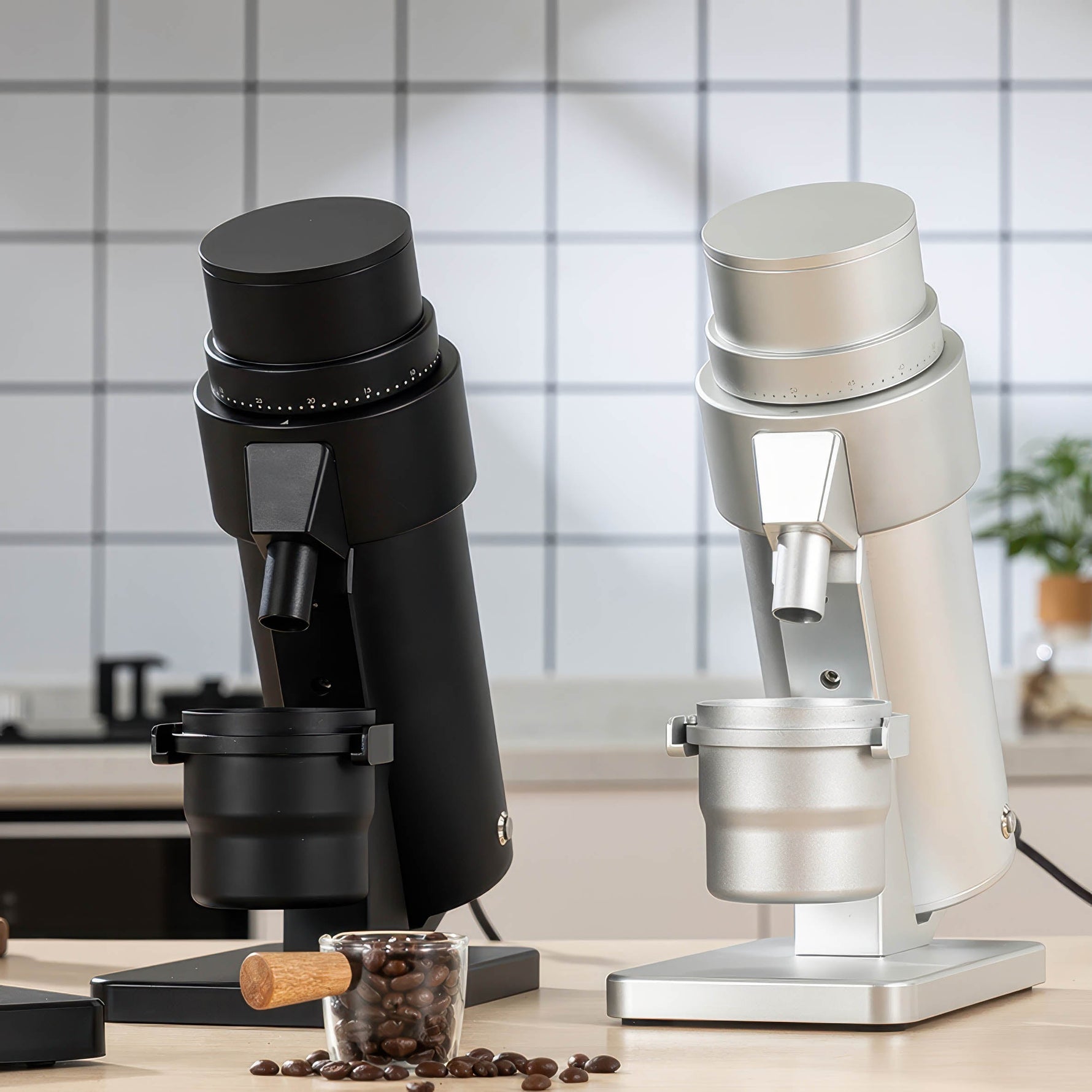 STARSEEKER Explorer Edge+ Electric Coffee Grinder — 63mm Titanium Burr Lastaforest
