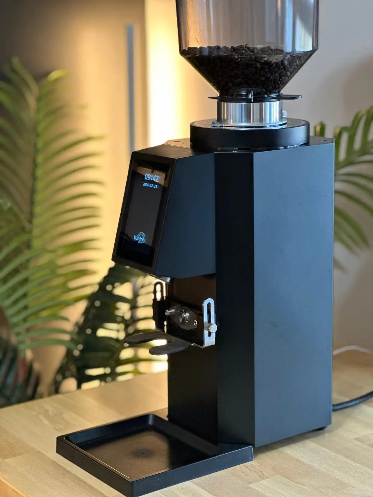 Turin ZF83 Commercial Espresso Grinder | 83mm Flat Burrs | High-Performance Café Grinder